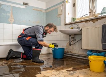 How to Handle Bathroom Water Damage Before It Spreads 